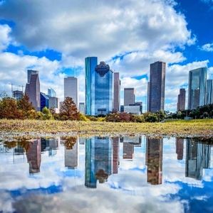 Meet your Posher, Chiemela